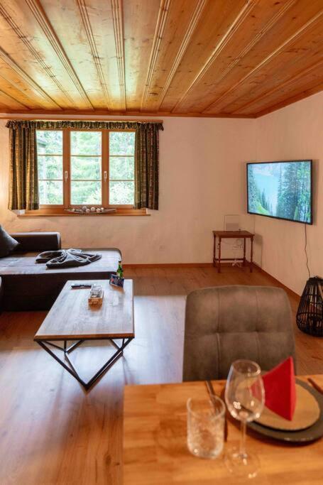 Apartamento Peacefull Mountains View Kandersteg Exterior foto